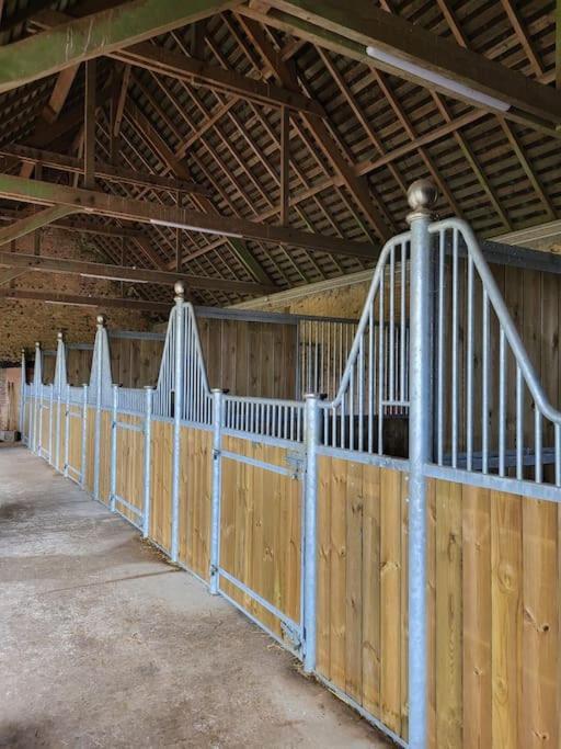 Gite Au Haras D'Agathe Et Ses Princes Les Barils Ngoại thất bức ảnh